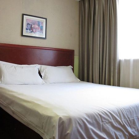 Greentree Alliance Jiangxi Nanchang Honggutan Middle Fenghuang Avenue Hotel Nanchang (Jiangxi) Exterior photo